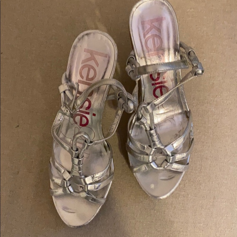 Kenzie platforms